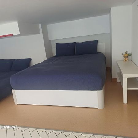 Hongdae Residence - 1Min From Hongik Uni Station Exit #1 Seul Esterno foto